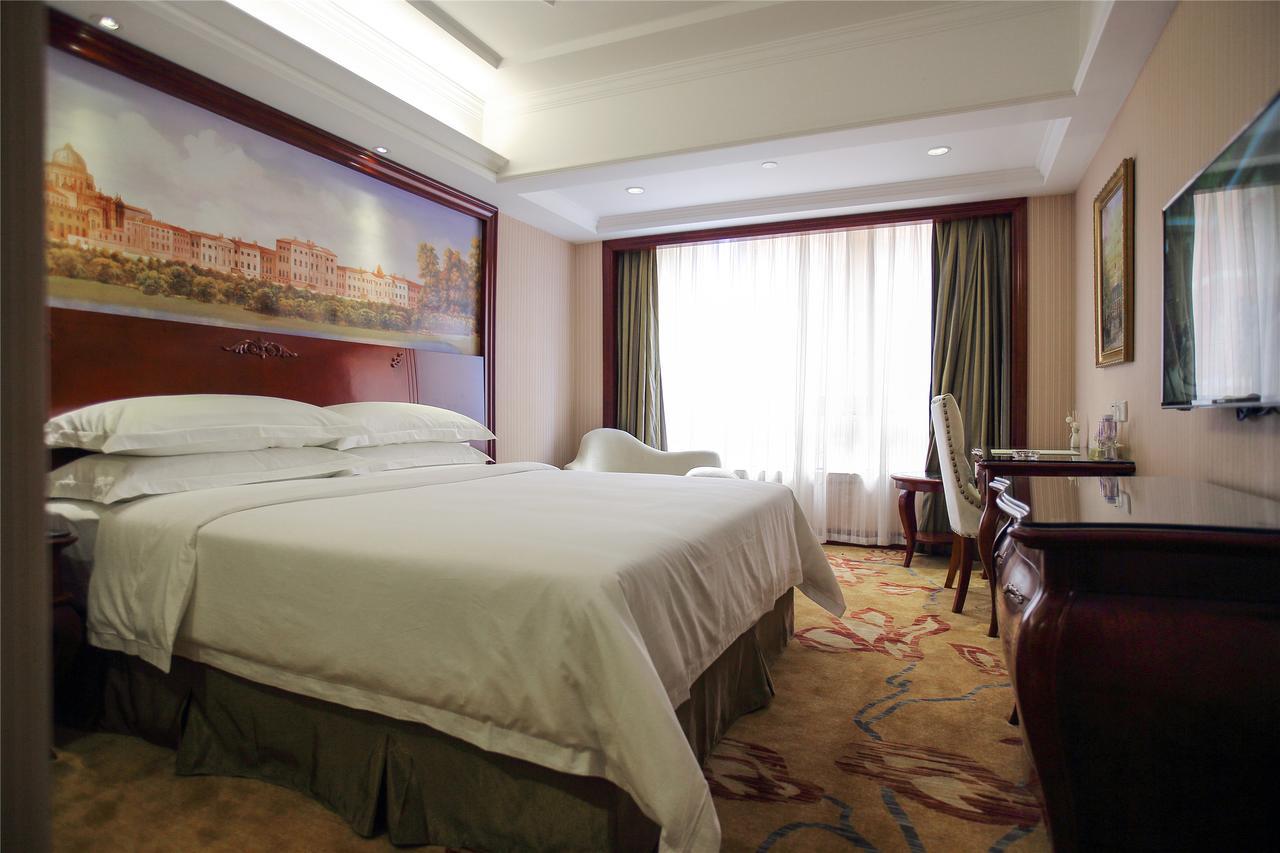 Vienna Hotel - Da Ju Yuan Branch Shenzhen Exteriör bild